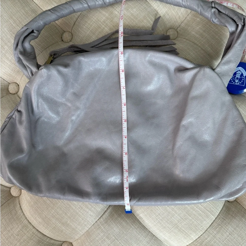 SATCHEL. Savannah Women's Shoulder Bag - Picture 12 of 12